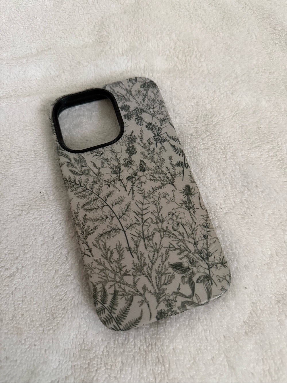 iPhone 13 Pro Casely Case